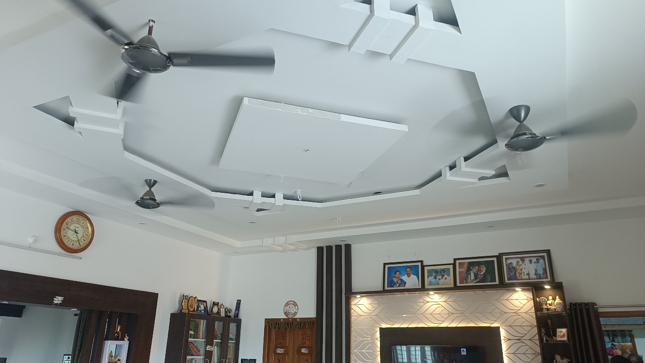 2 FLOOR HOUSE INTERIOR